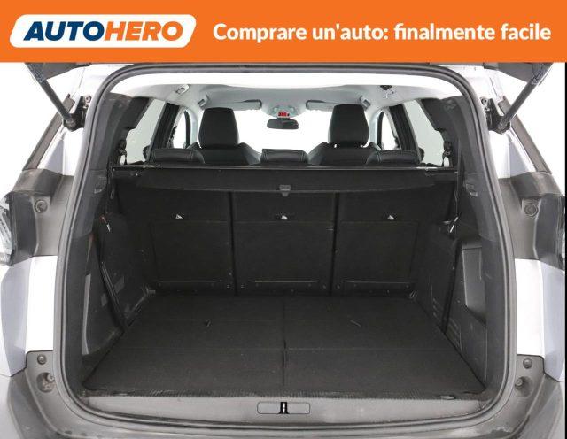 PEUGEOT 5008 BlueHDi 130 S&S Allure