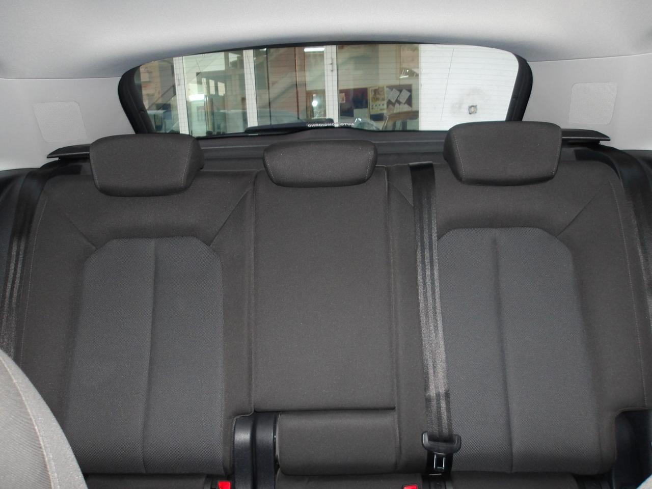 Audi Q3 35 2.0 tdi Business s-tronic