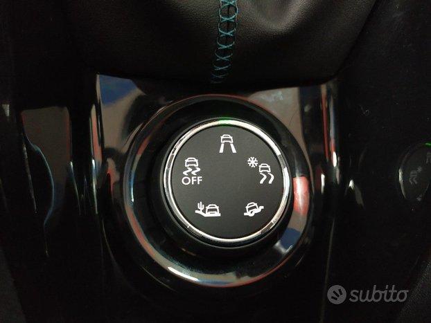 PEUGEOT 2008 1.6 BlueHDi 120 Crossway