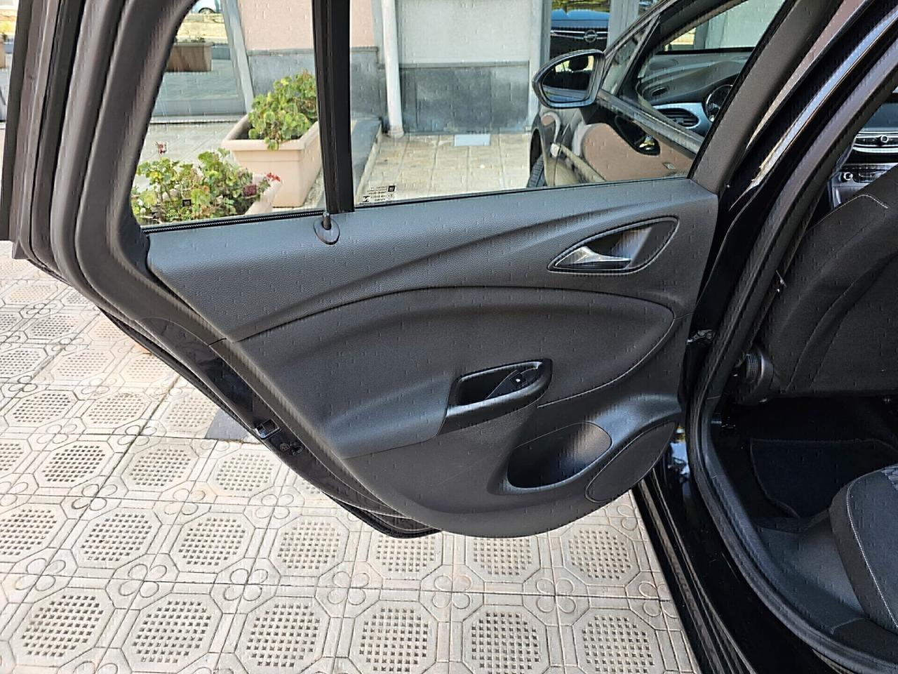 Opel Astra 1.6 CDTi 110CV Start&Stop Sports Tourer Business