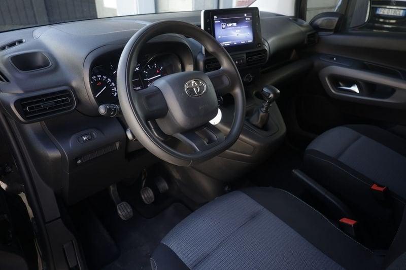 Toyota Proace City Verso Toyota Proace City Verso 1.5D 100CV M/T L1 Executive ANNO 2023