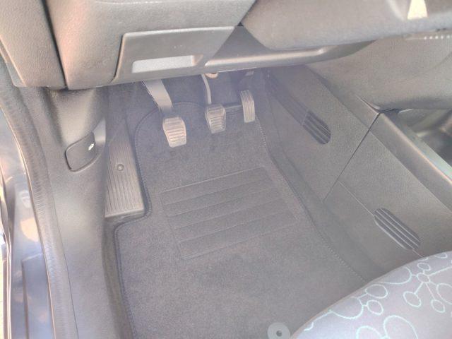 FORD Fiesta 1.2 16V 5p. Titanium NEOPATENTATI