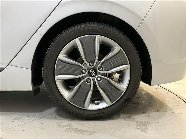 HYUNDAI Ioniq 1.6 Hybrid Style DCT