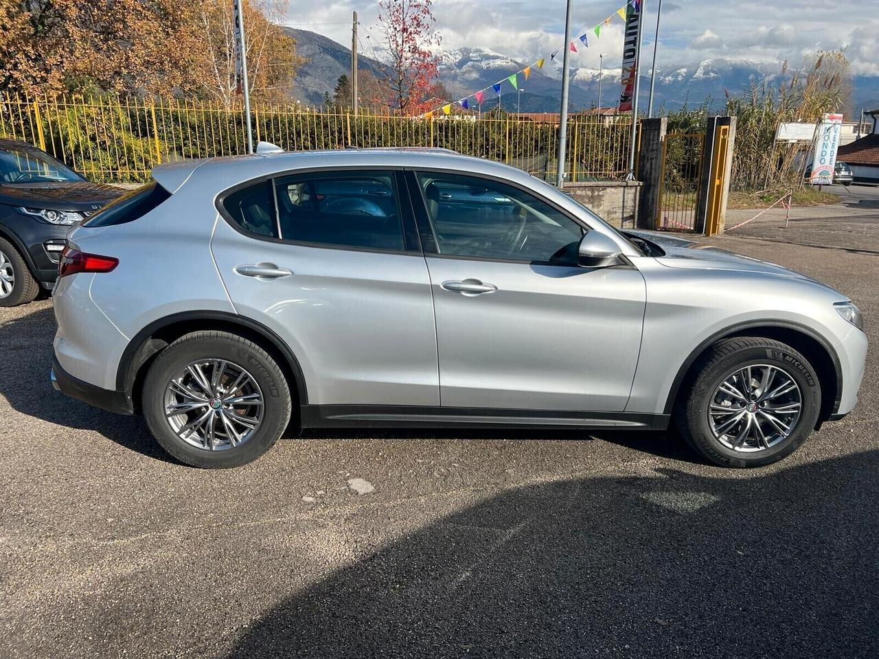 Alfa Romeo Stelvio 2.2 Turbodiesel 210 CV AT8 Q4 Executive