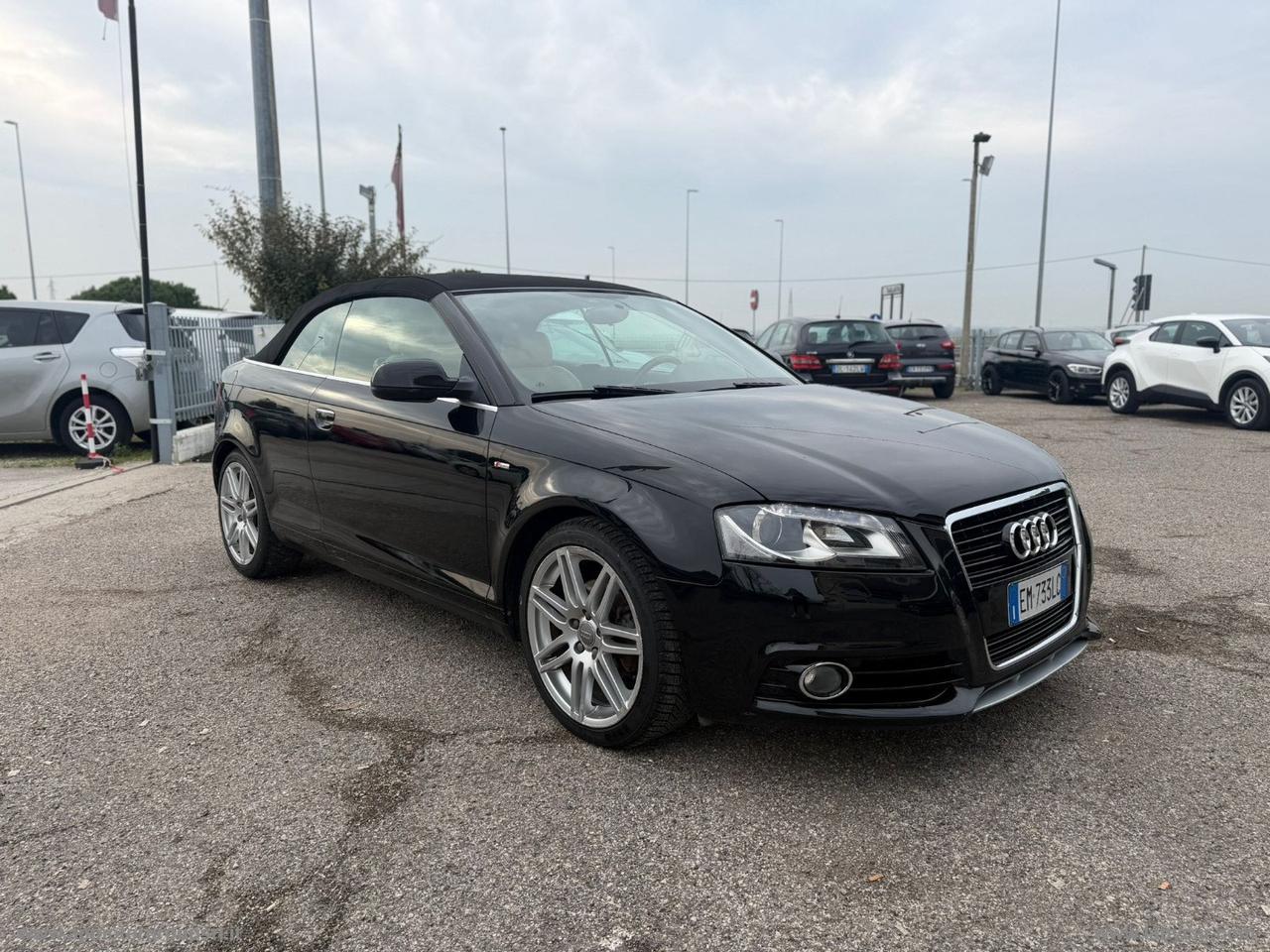 AUDI A3 CABRIO 2.0 TDI S tronic Ambition S-LINE