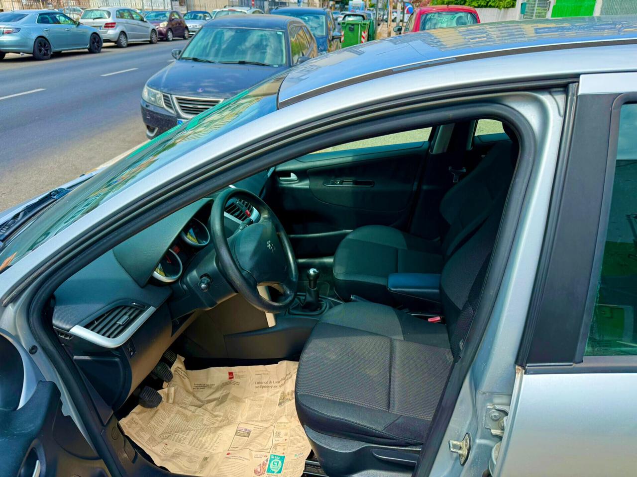 Peugeot 207 Plus 1.4 HDi 70CV 5 porte