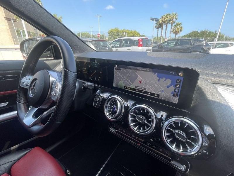 Mercedes-Benz GLA GLA 180 d Automatic Premium
