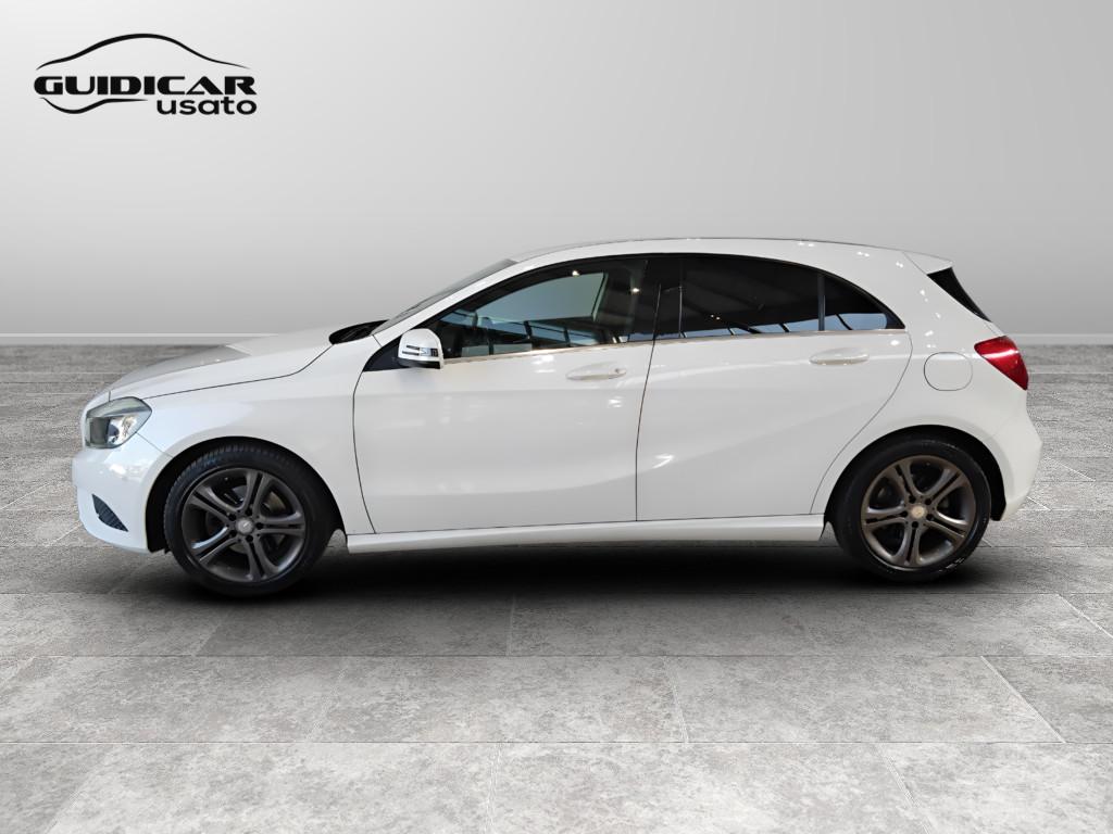 Mercedes-Benz Classe A - W176 - A 180 Sport E6