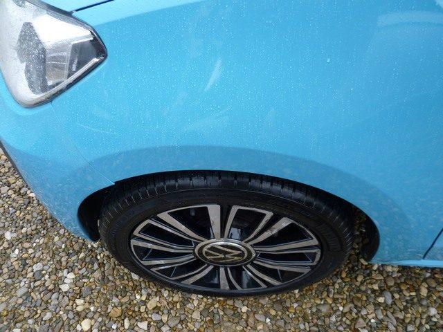 VOLKSWAGEN up! 1.0 5p. color up! BlueMotion Technology