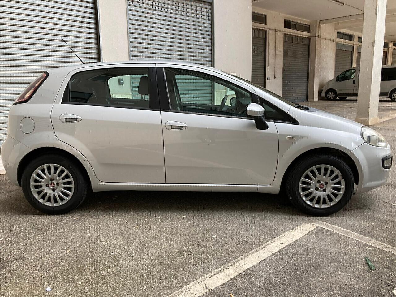 Fiat Punto Evo 1.3 mjt -x neopatentati-2010