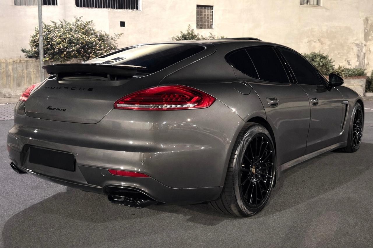 Porsche Panamera 3.0 Diesel 300cv IPERFULL Edition