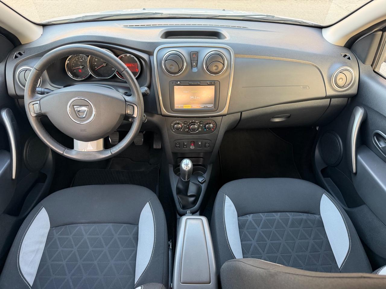 Dacia Sandero Stepway 1.5 dCi 8V 90 cv 2015