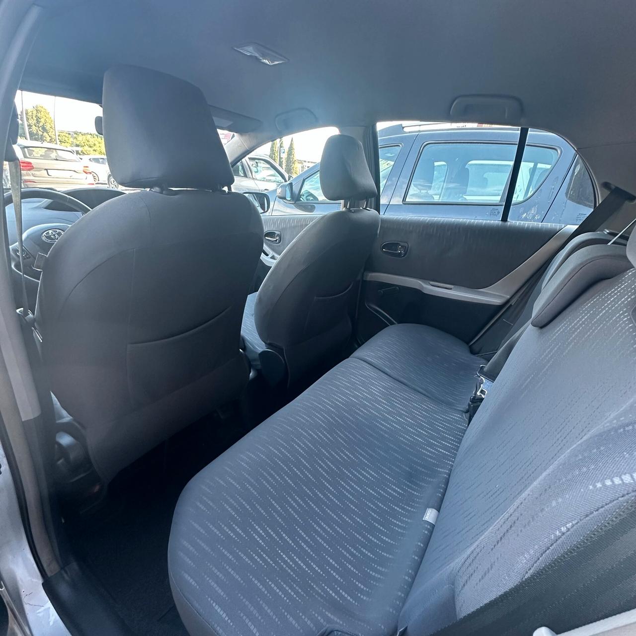 Toyota Yaris 1.3 5 porte