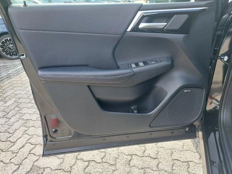 Mitsubishi Outlander PHEV 2.4L PHEV INTENSE