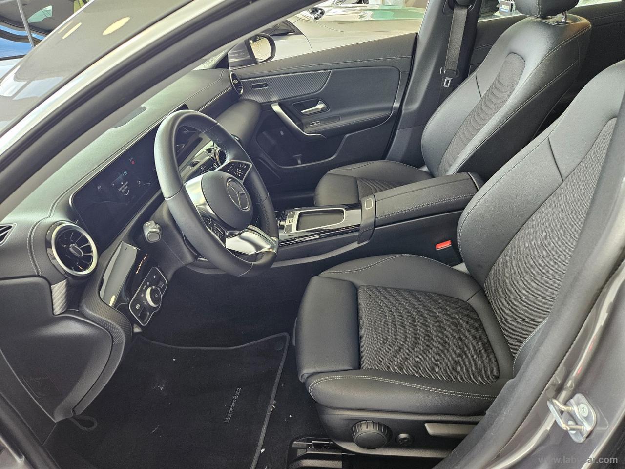 MERCEDES-BENZ CLA 180 d Aut.Shooting Br. Prog.Advanced