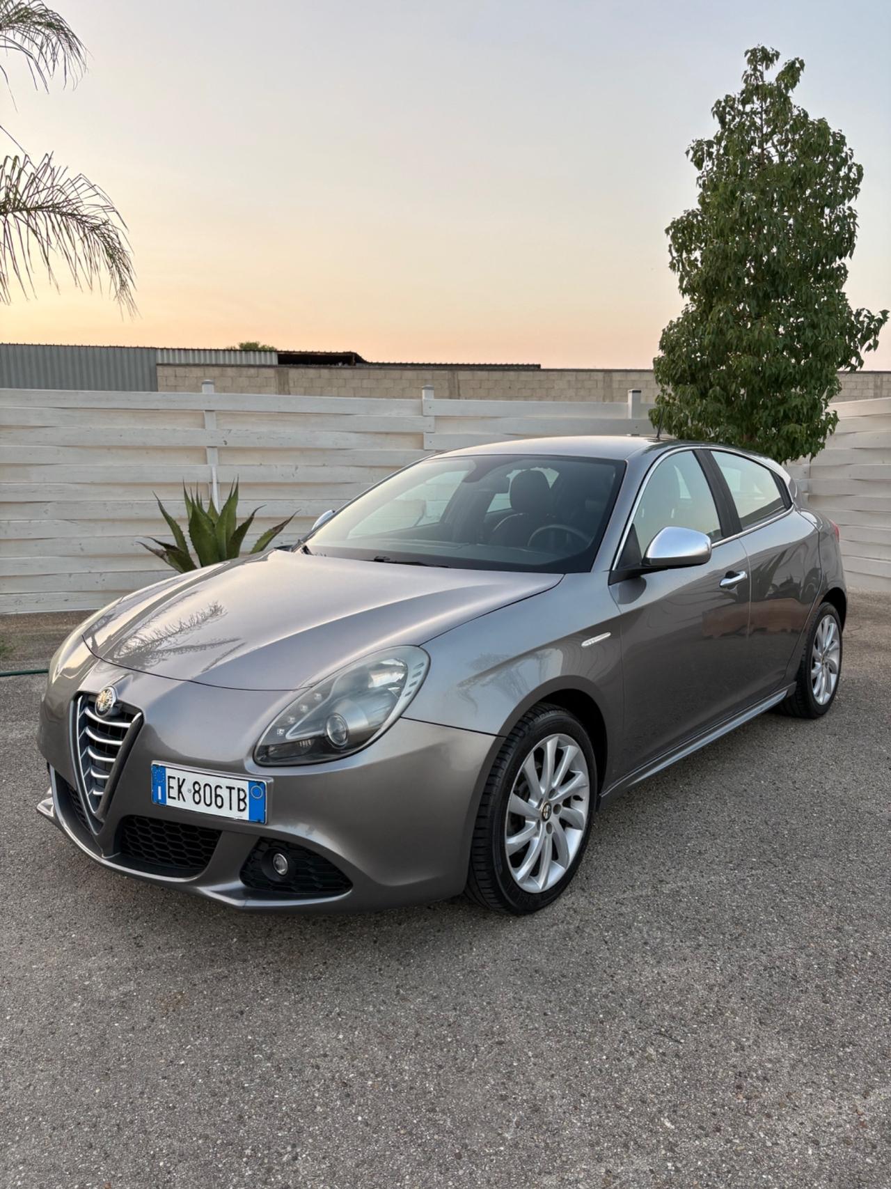Alfa Romeo Giulietta 1.6 JTD tagliando e distribuzione eseguiti