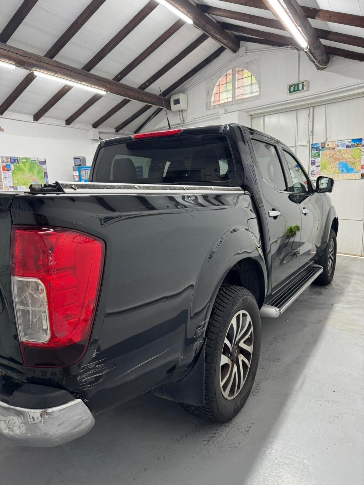 Nissan Navara 2.3 dCi 4WD Double Cab N-Connecta