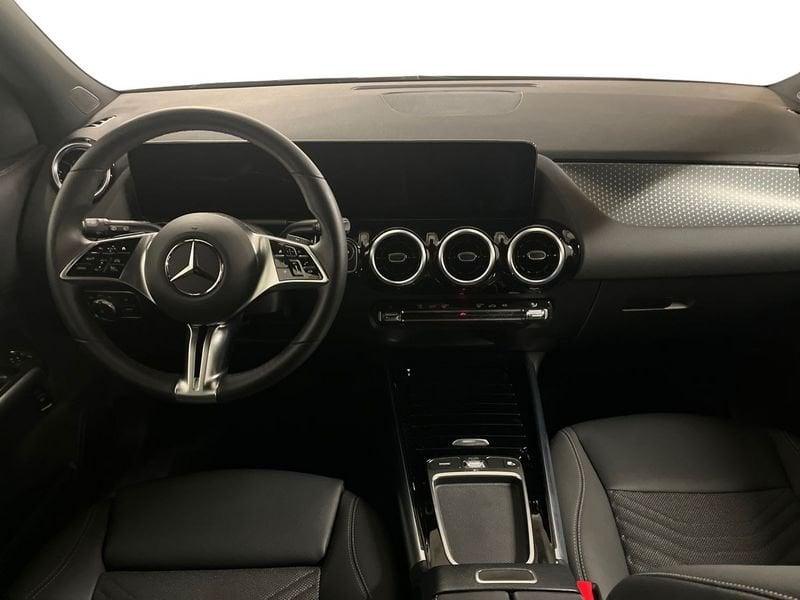Mercedes-Benz GLA 180 d Automatic Business Extra
