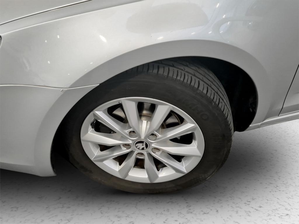 Skoda Octavia Wagon 1.6 tdi CR Ambition 105cv