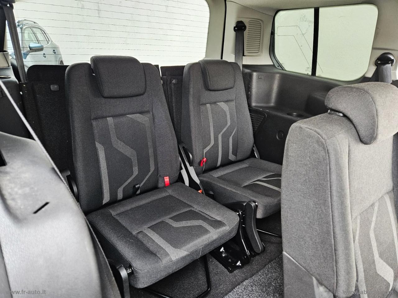 FORD Tourneo Connect7 1.6 TDCi 115 CV Tit.