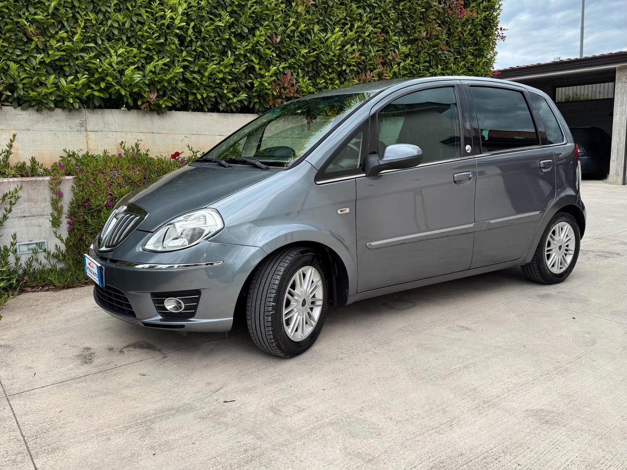 Lancia Musa 1.4 Oro Plus Ecochic Gpl Restyling