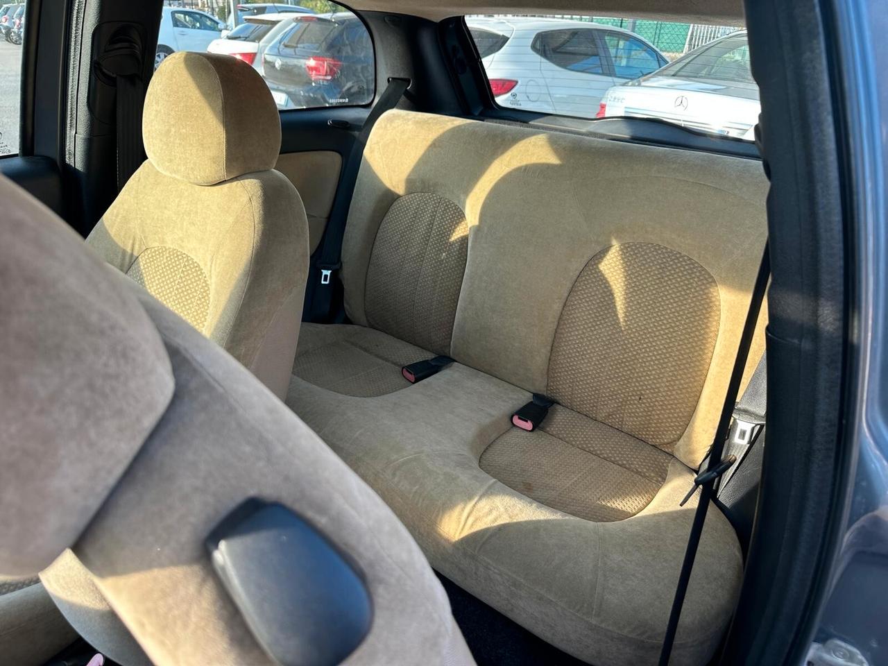 Lancia Ypsilon 1.3 Diesel Multijet