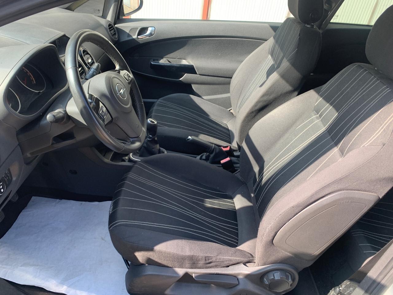 Opel Corsa 1.3 CDTI 75CV