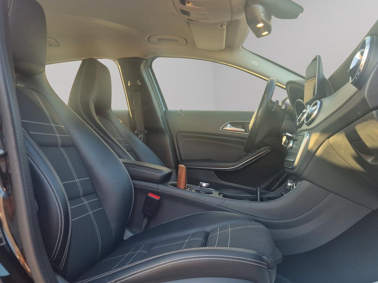 Mercedes-benz GLA 200 d Automatic 4Matic Premium