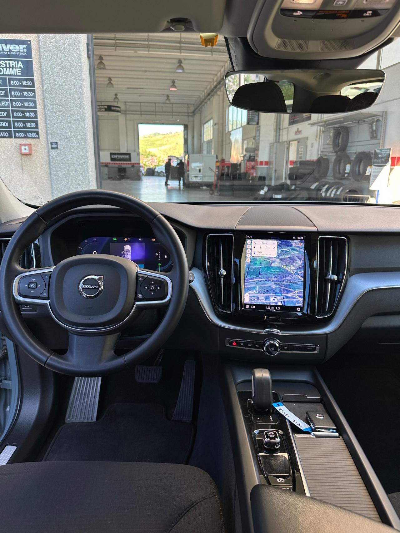 Volvo XC 60 XC60 B4 (d) AWD Geartronic Momentum