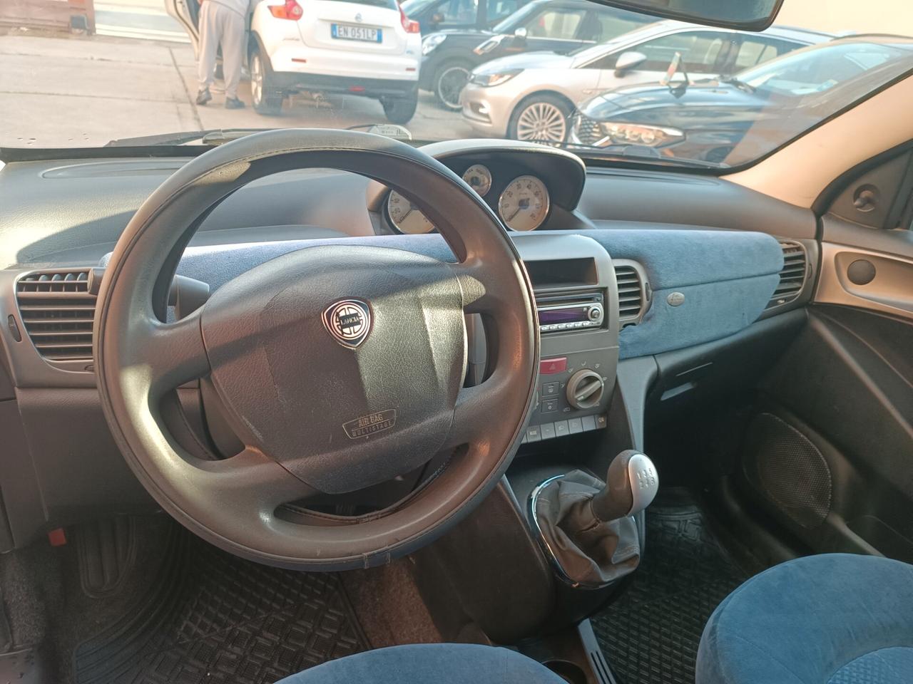Lancia Ypsilon 1.3 Multijet 16V Argento