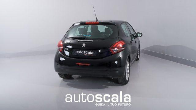 PEUGEOT 208 PureTech 82 5p. GPL Active