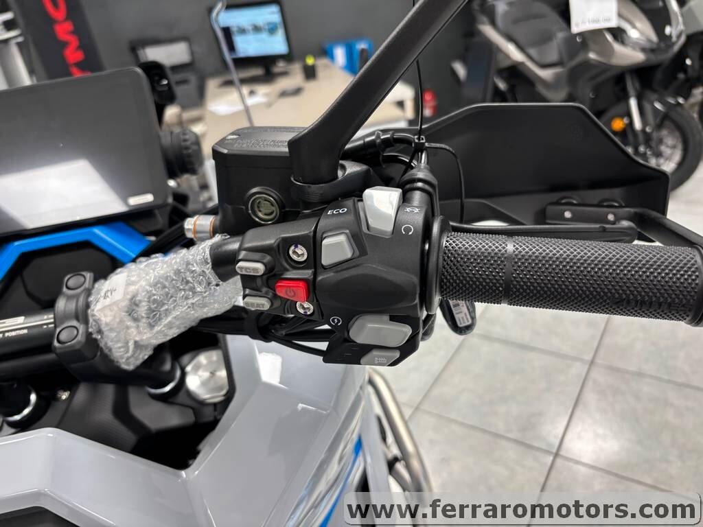 Zontes ZT 368 G Nuova pronto consegna 2025 vieni da noi a scoprirla