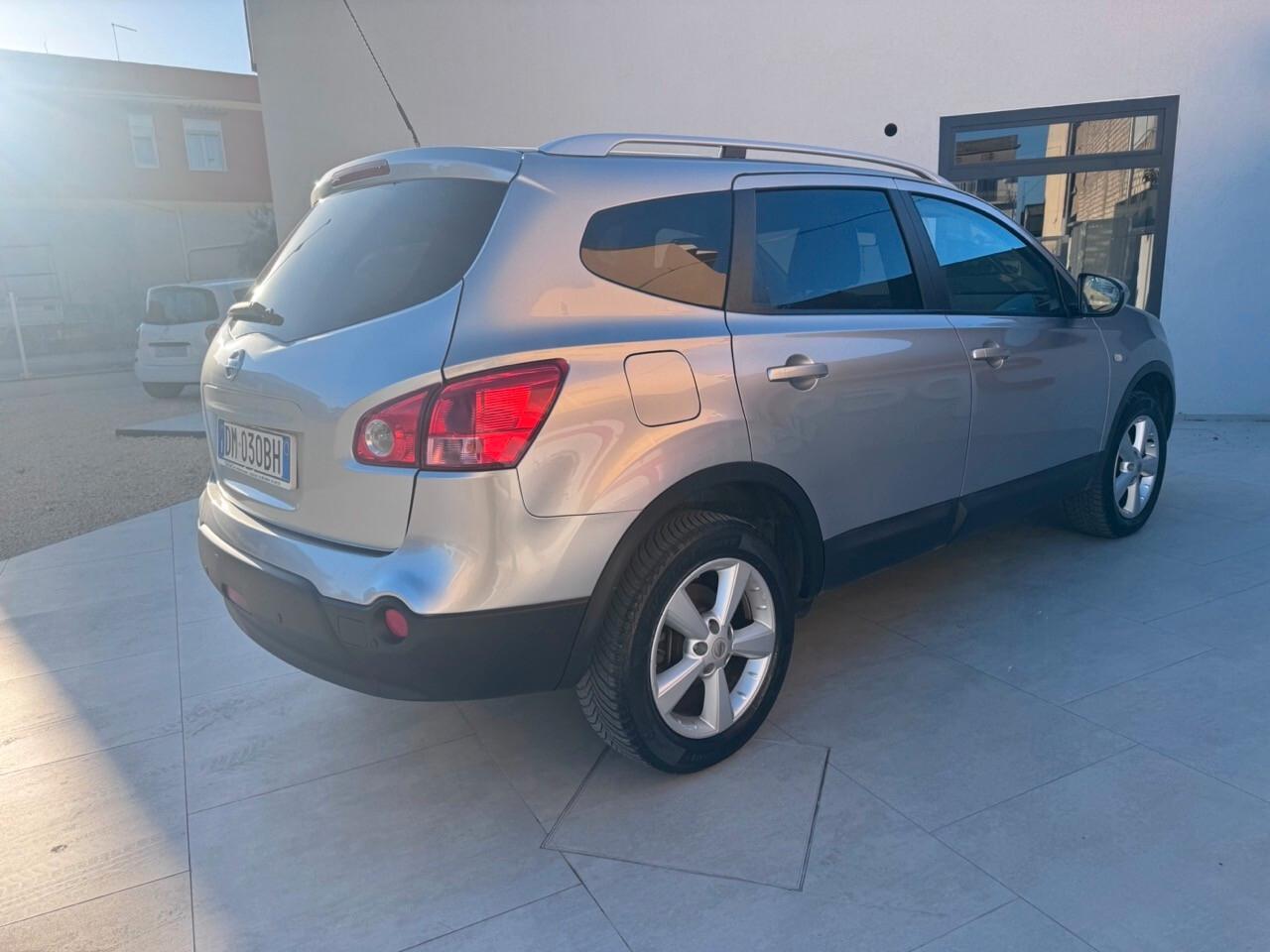 Nissan Qashqai 2.0 dCi DPF 4WD Lounge