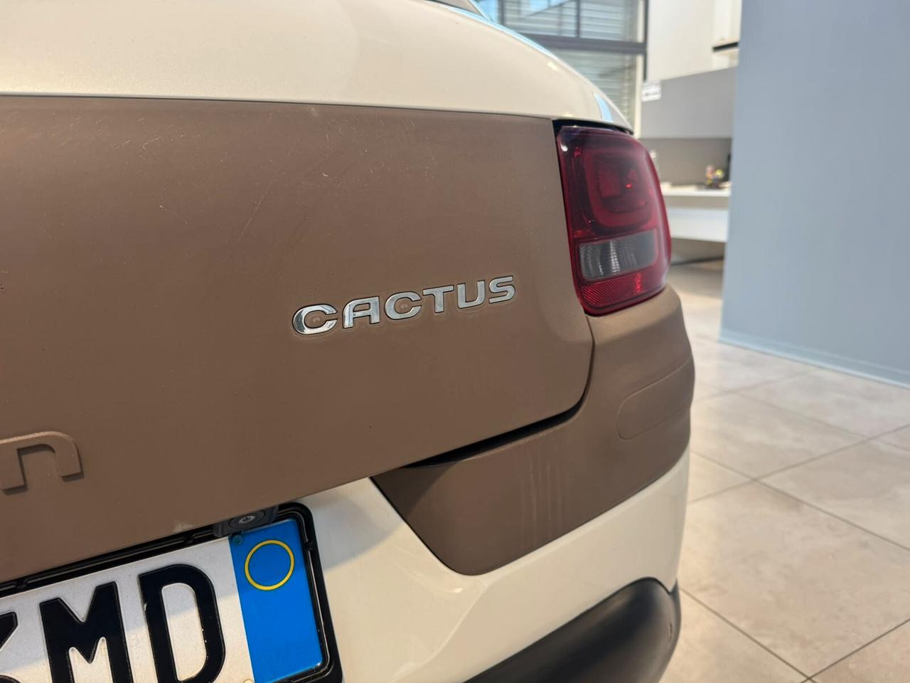 Citroen C4 Cactus PURE TECH 82 FEEL