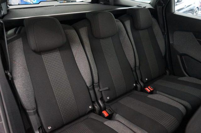 PEUGEOT 5008 BlueHDi 130 S&S EAT8 Active Business 7 POSTI