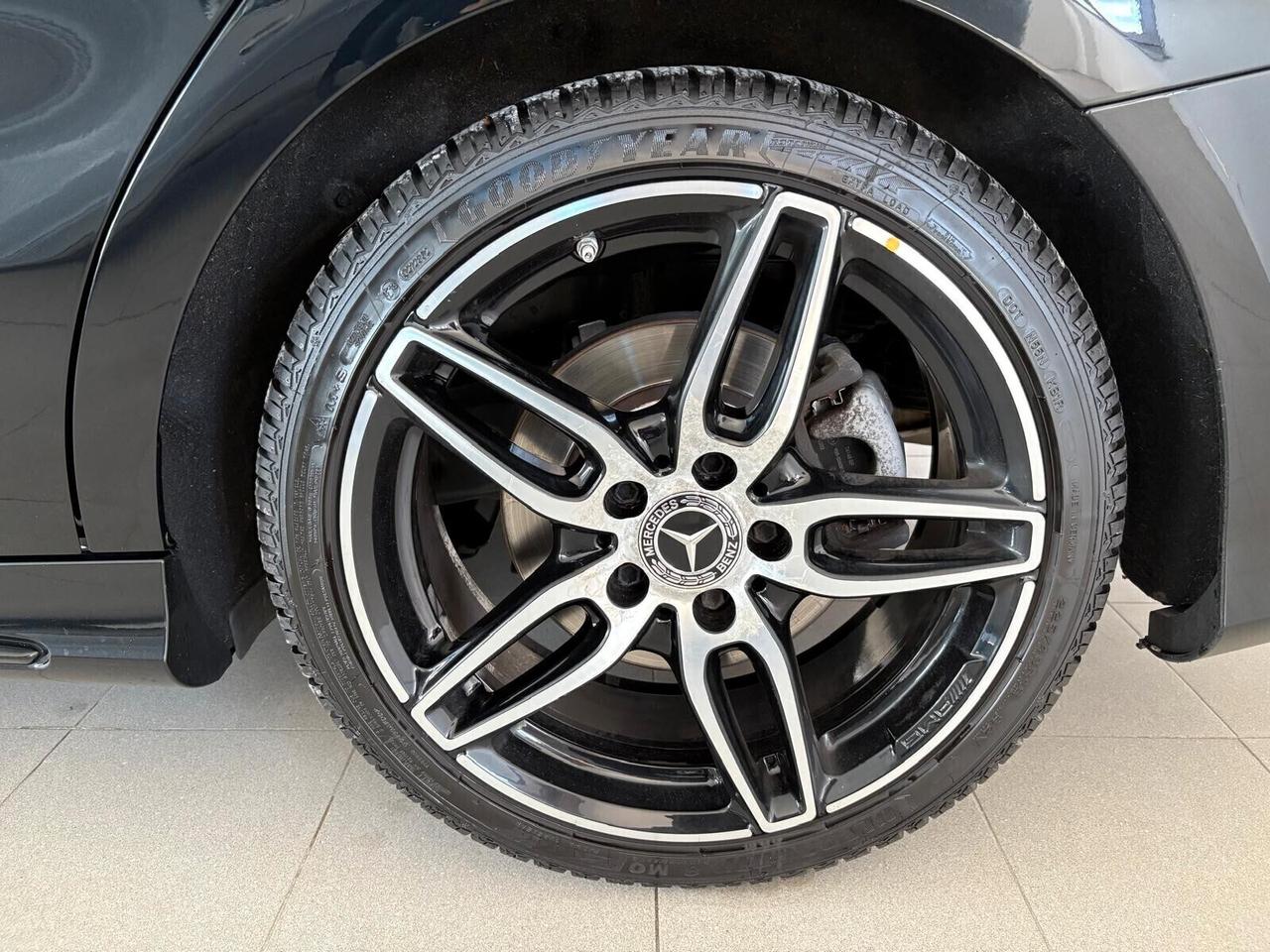 MERCEDES-BENZ CLA 220D 177CV AUTOMATIC