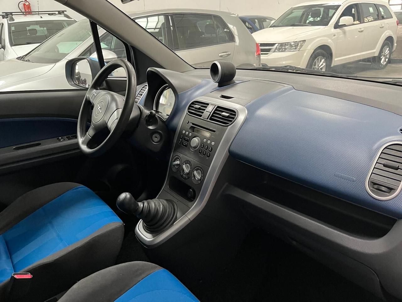 Opel Agila 1.0 12V 65CV Enjoy neopatentati