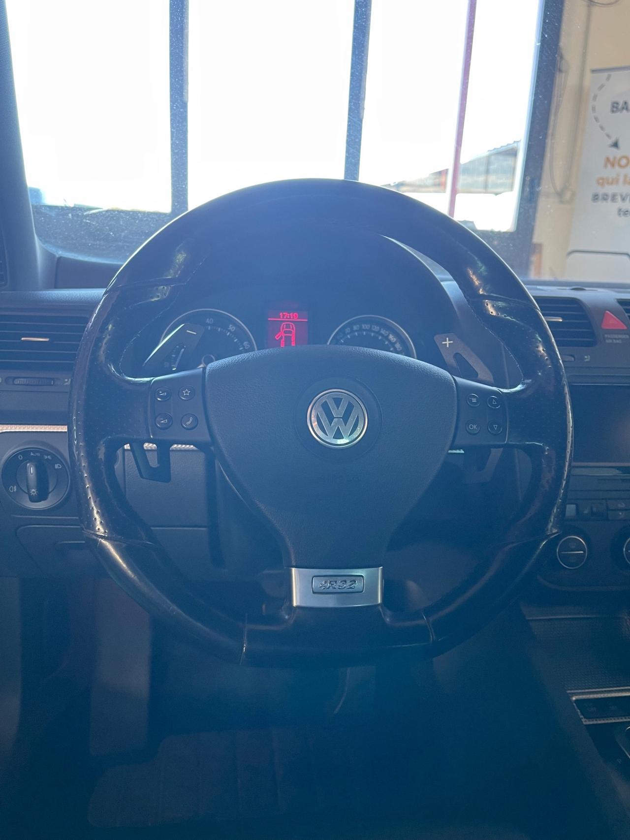 Volkswagen Golf R32 V6 4Motiom Dsg PERMUTE RATE