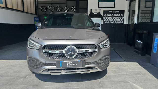 MERCEDES-BENZ GLA 200 d Automatic Sport
