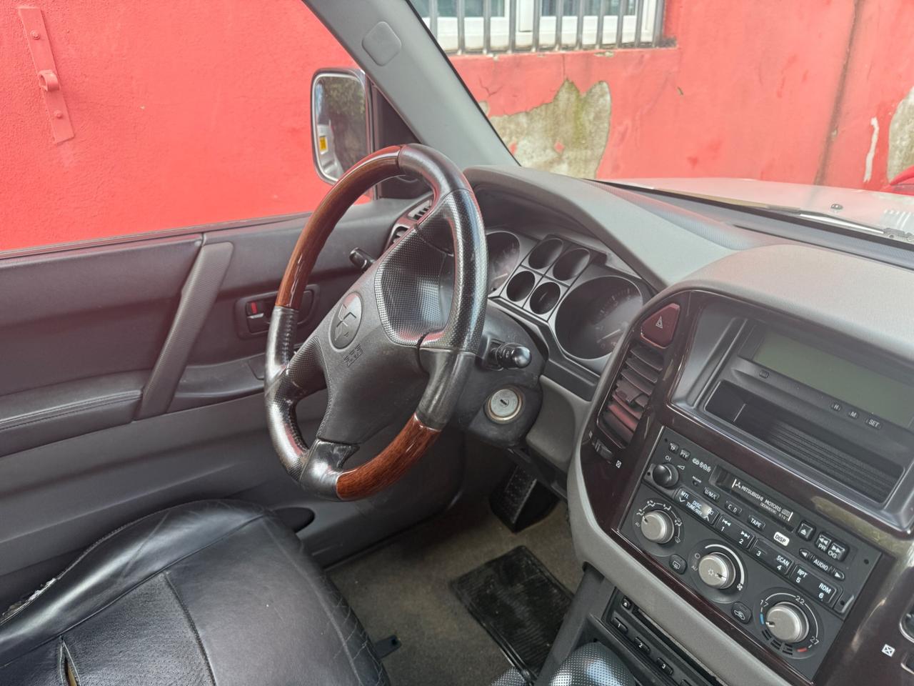 Mitsubishi Pajero 3.2 16V DI-D 3p. GLX