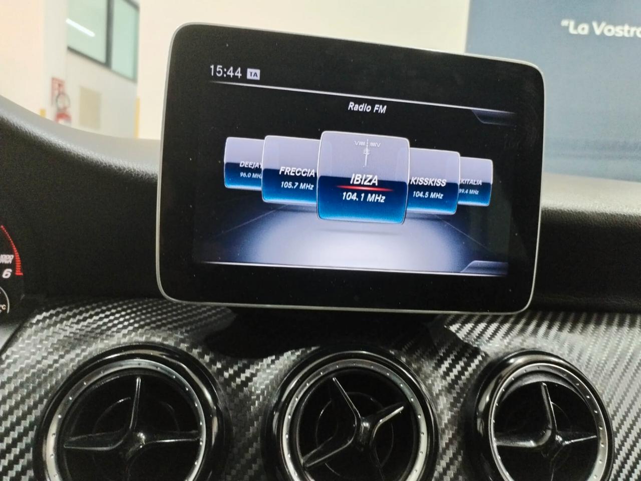 Mercedes-benz GLA 200 d Automatic Business