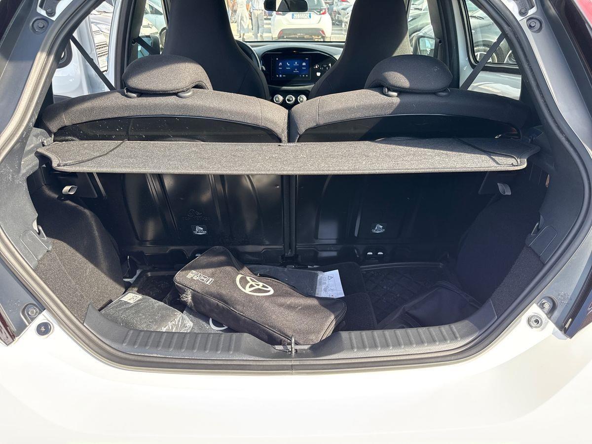 TOYOTA Aygo X - Aygo X 1.0 Active 72cv s-cvt