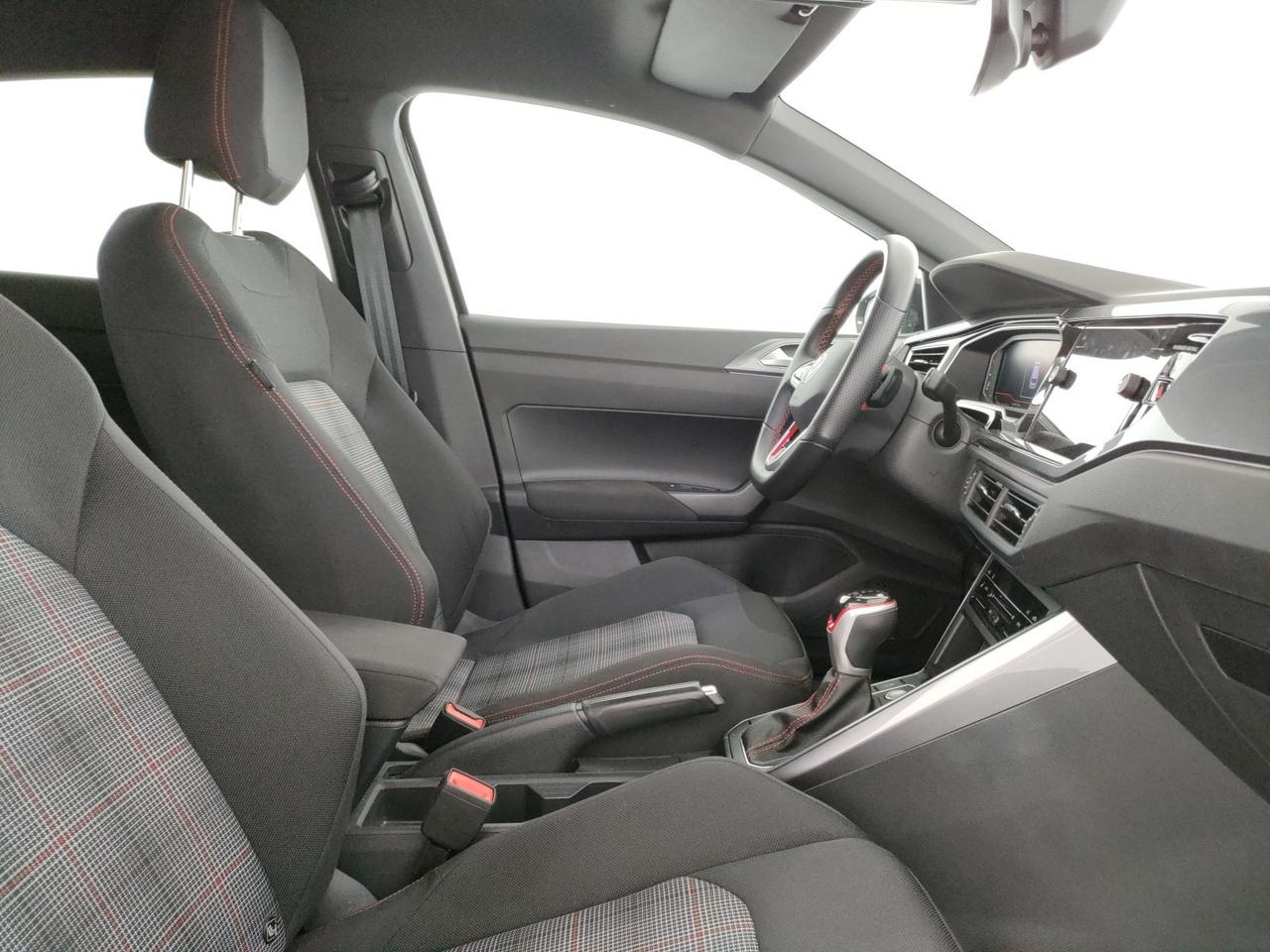 Volkswagen Polo 2.0 tsi gti dsg