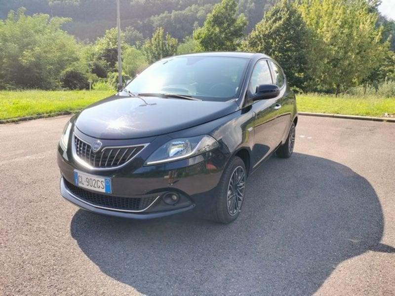 Lancia Ypsilon 1.0 FireFly 5 porte S&S Hybrid Gold