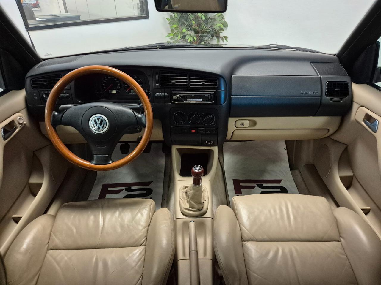 Volkswagen Golf Cabriolet 1.6 cat Karmann