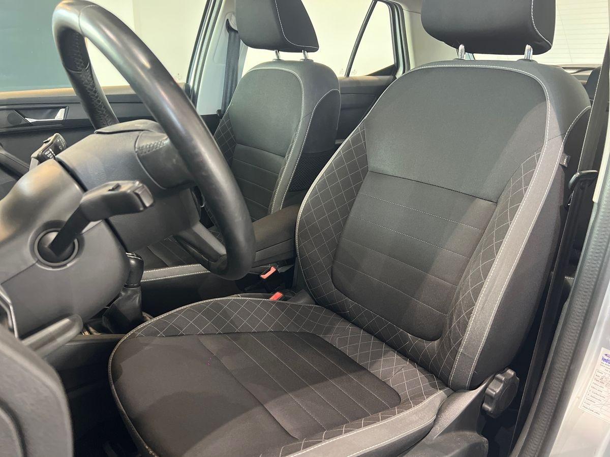 SKODA Fabia III 2015 Berlina - Fabia 1.0 mpi Twin Color Argento 75
