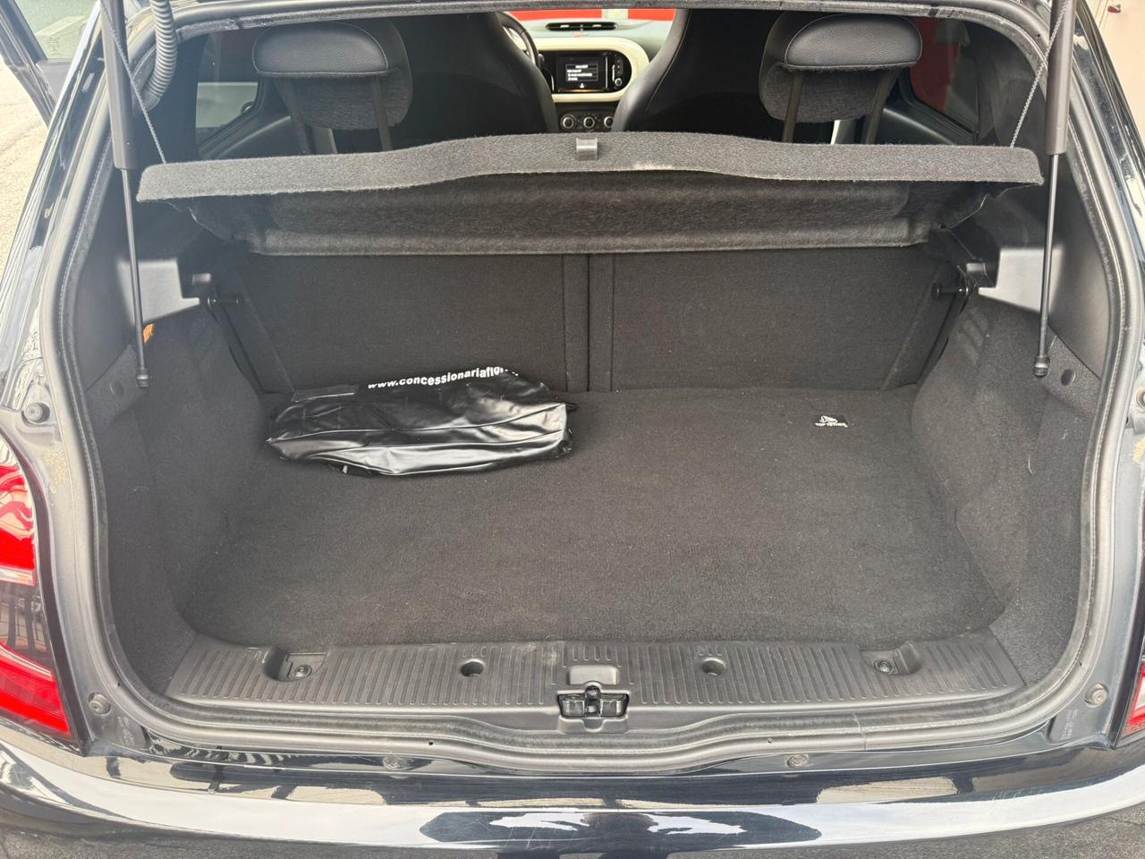 Renault Twingo TCe 95 CV EDC Intens