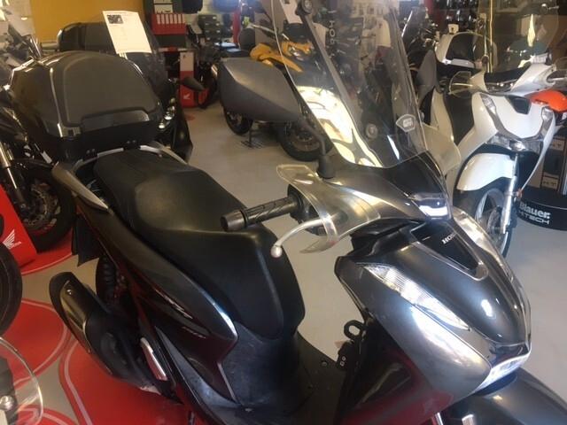 Honda SH 150 ABS + TCS