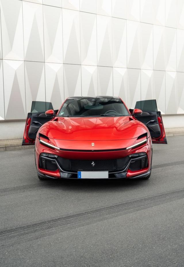 FERRARI Purosangue Purosangue Prezzo Iva Esclusa