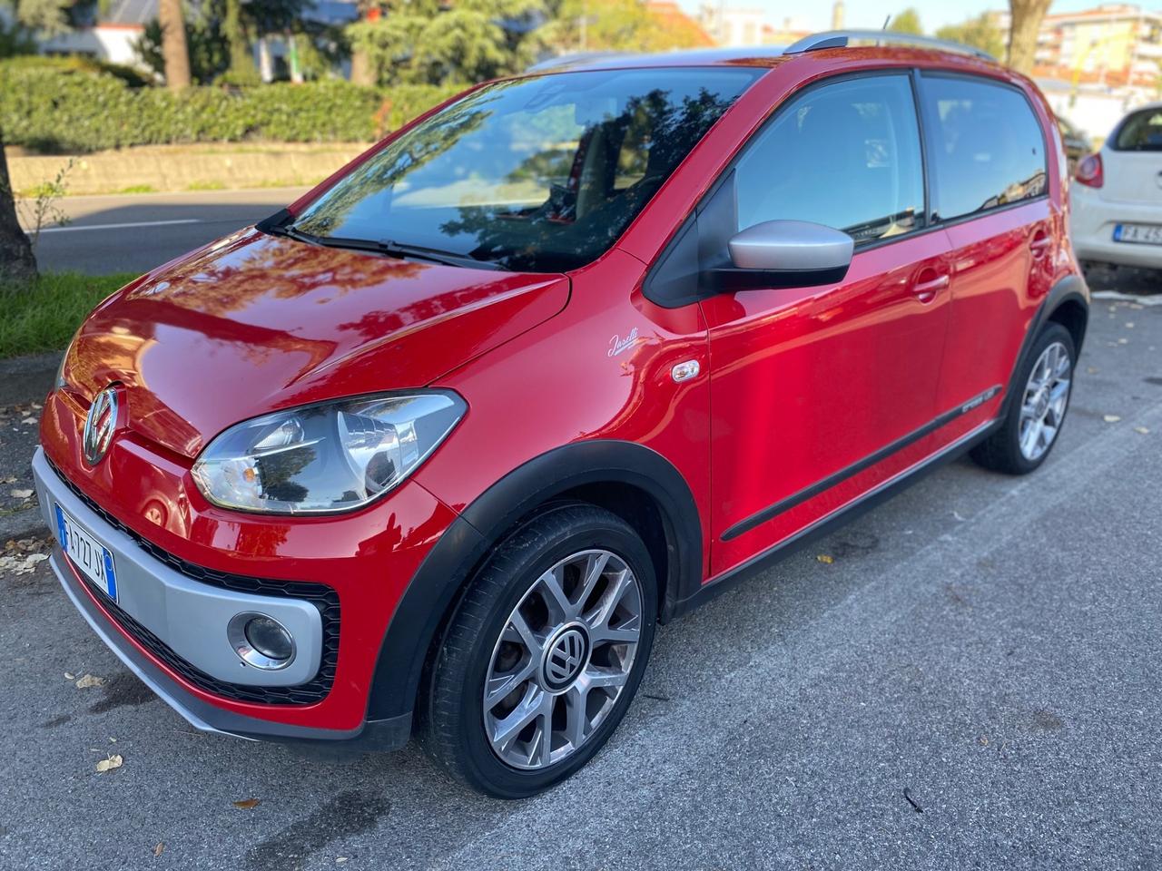 Volkswagen up! 1.0 75 CV 5p. cross up! Ok per neo patentati